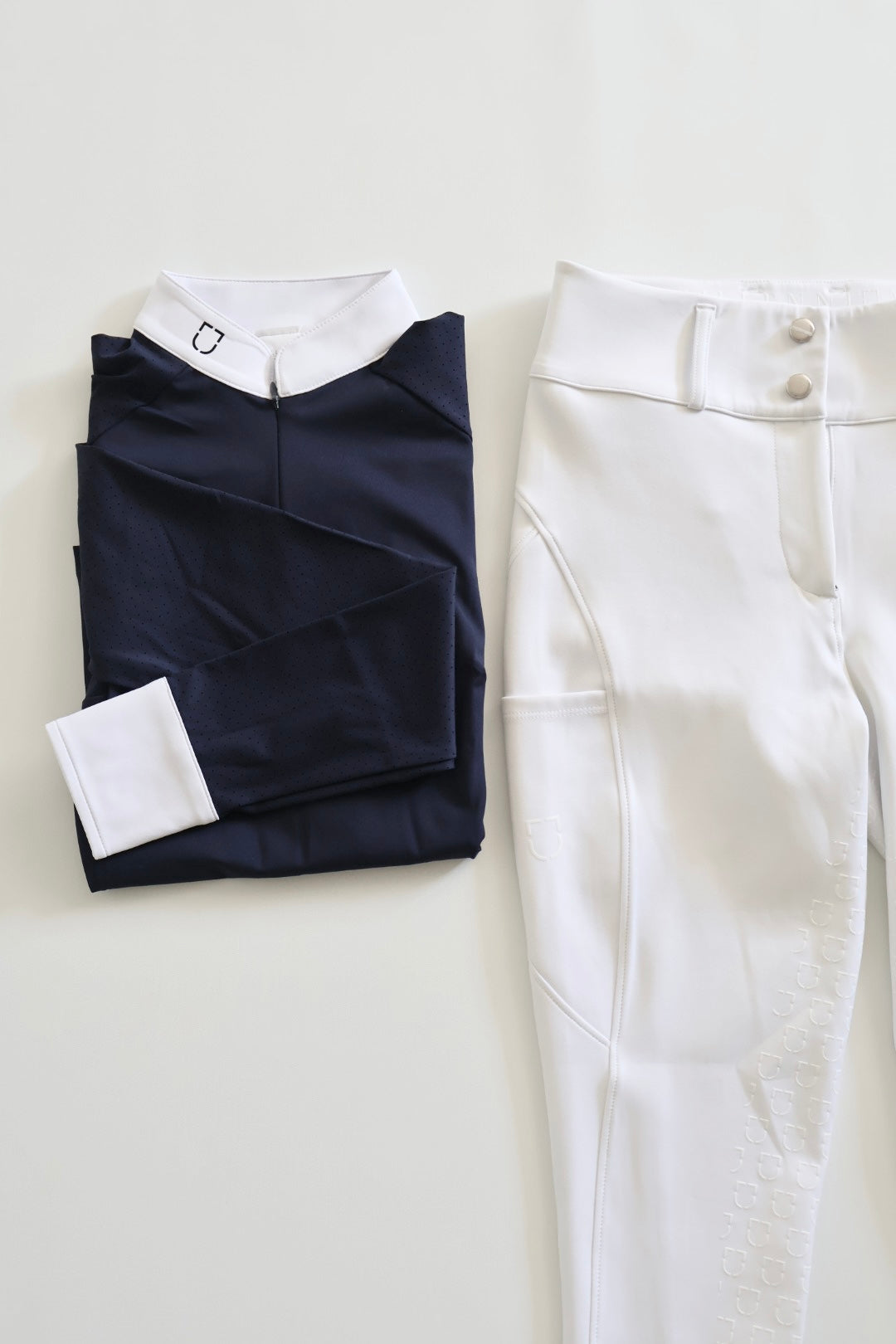 Zendaya competition ridebukser + Gratis navy MiCo langærmet perf. bluse
